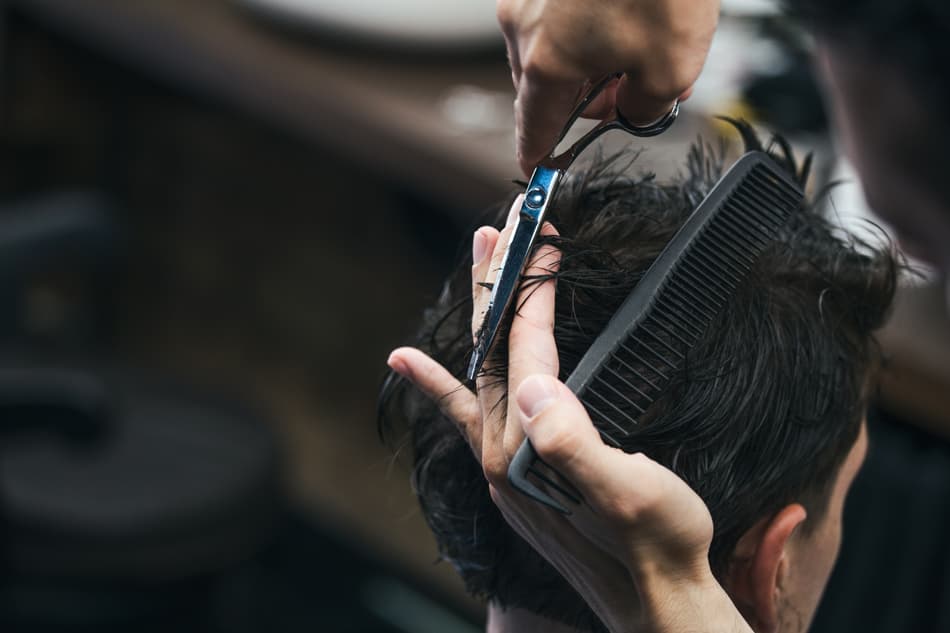 Tratamientos de peluquería para hombres en O Porriño